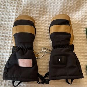 Chopper Mill Kids Mittens- size 3.